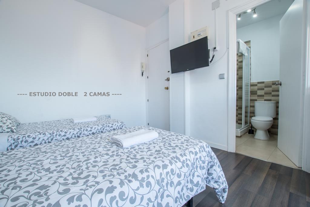 Apartamentos Arapiles Madrid Buitenkant foto